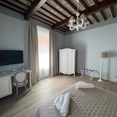 La Perla Del Borgo B&B-3